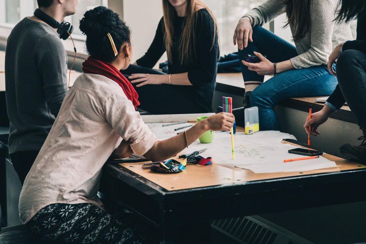 Как искать первую в жизни работу Как искать первую в жизни работу