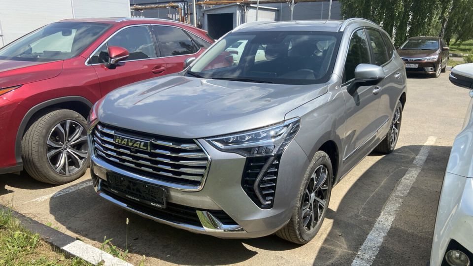  :  1,5-  Haval Jolion
