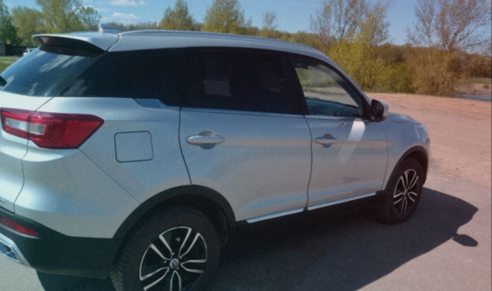   Lifan X70:        