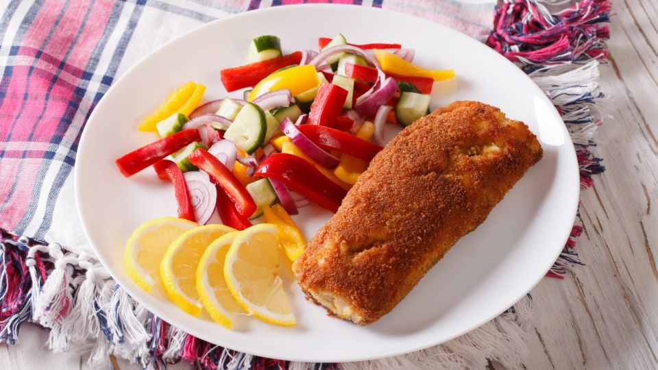 Лимон в рыбу добавляют не только для вкуса: вот о чем умалчивают хитрые повара