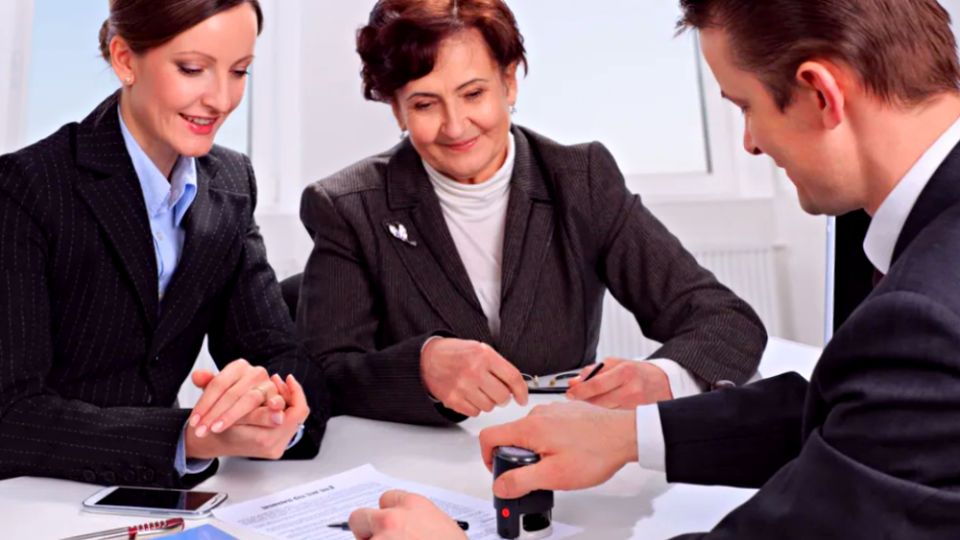 Наследство: кто на самом деле имеет приоритет - супруги, дети или родители?