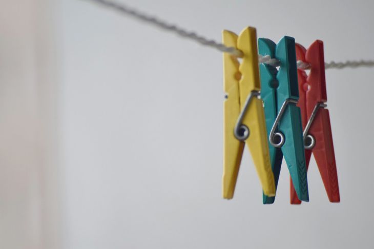 Как отмыть ржавчину с одежды: рабочие советы