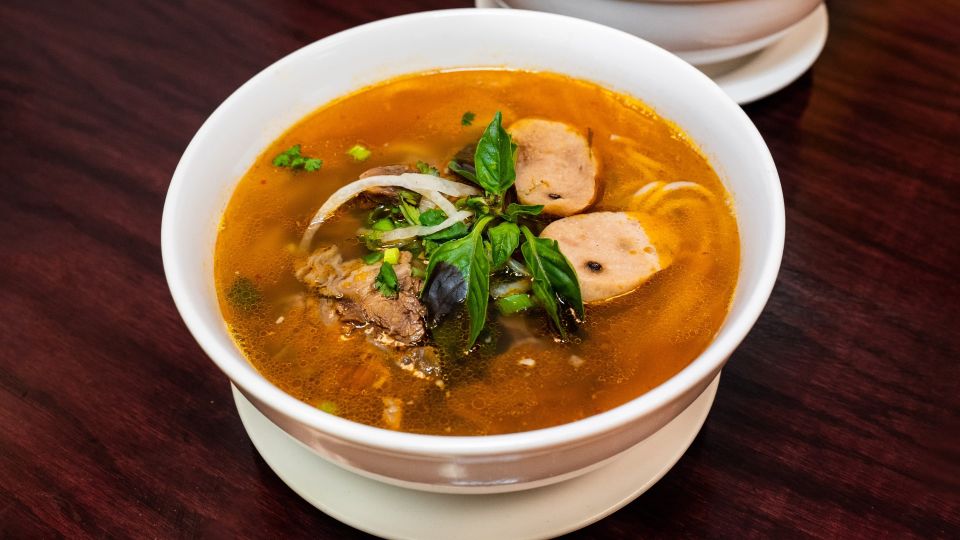 Прокисший суп еще можно спасти: поможет одна хитрость