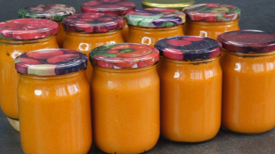 Кабачковая икра по секретному рецепту: погружение в аромат детства