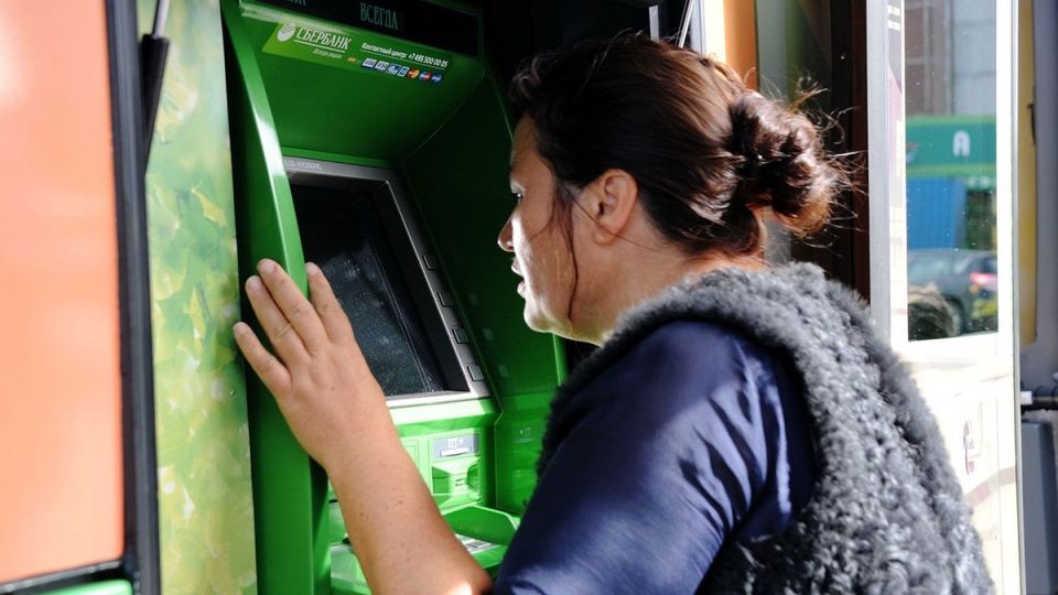 Как потеря 200 тысяч рублей в банкомате превратилась в длительную битву за справедливость