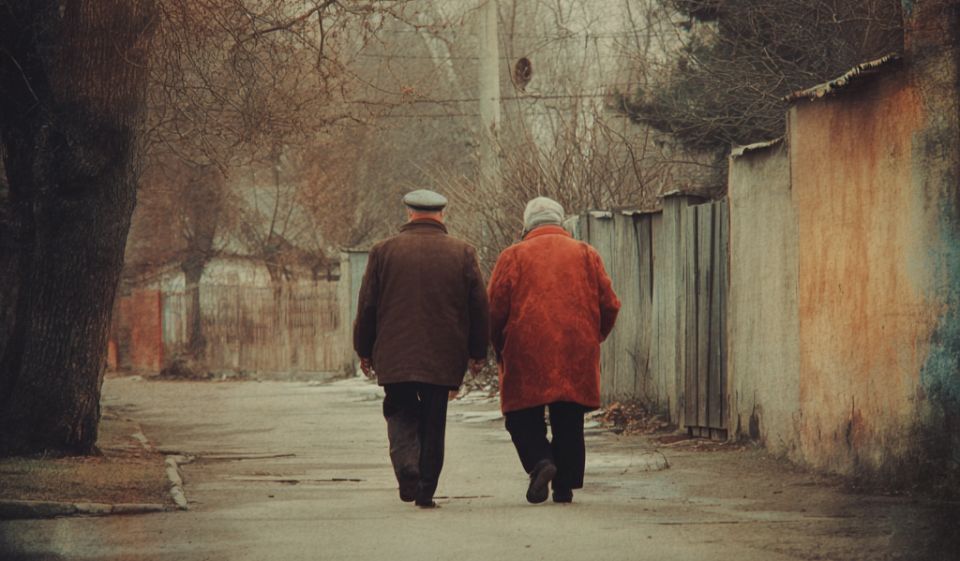 Четыре тысячи шагов в неделю: простой ключ к долголетию