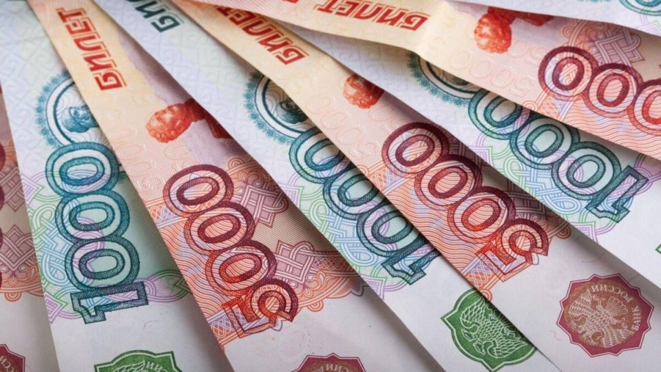 Куряне увеличили свои сбережения: 320 миллиардов рублей на депозитах