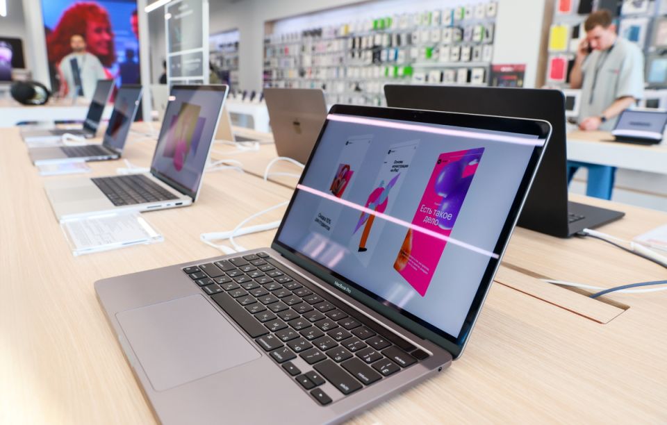 Упрощенный ввоз электроники в Россию продлён до конца 2026 года