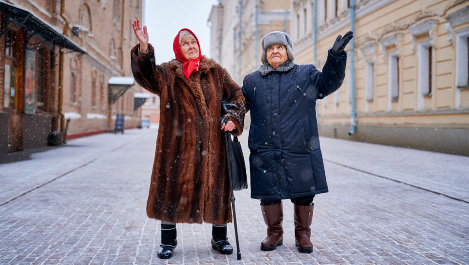 Какие льготы и надбавки ожидают людей после 65 лет