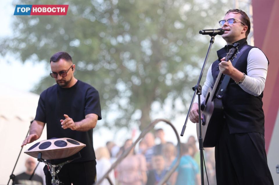 Празднование Дня города сегодня завершается концертом Виталия Гогунского