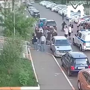 Алексея, напавшего на бывшего коллегу с ножом в Красноярске, отправили в СИЗО на два месяца