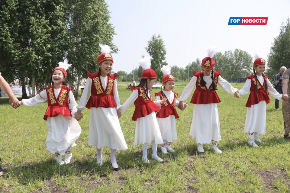 Сегодня в Красноярске отметили киргизский праздник Жайлоо