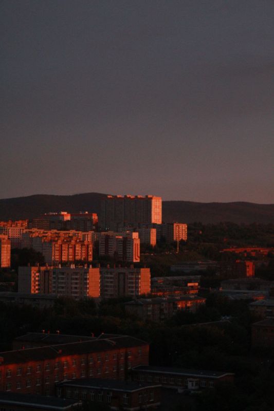 Еще немного заката в ваши ленты