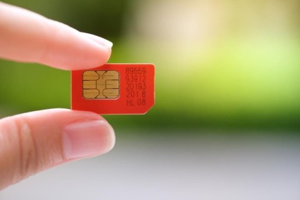  1   SIM-  :   