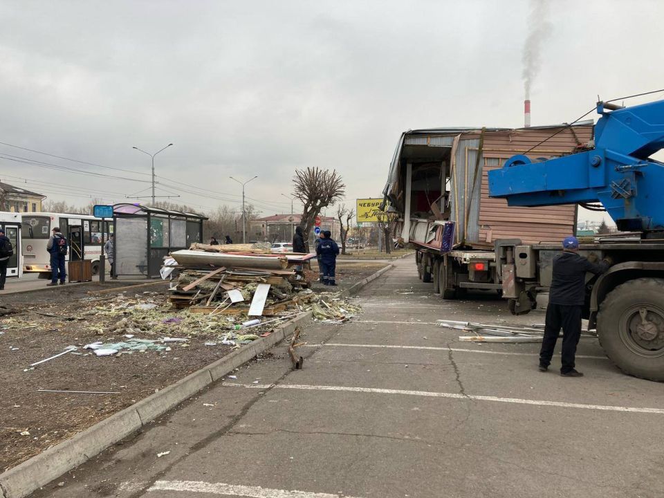 С улиц Красноярска убрали более 750 незаконных сооружений
