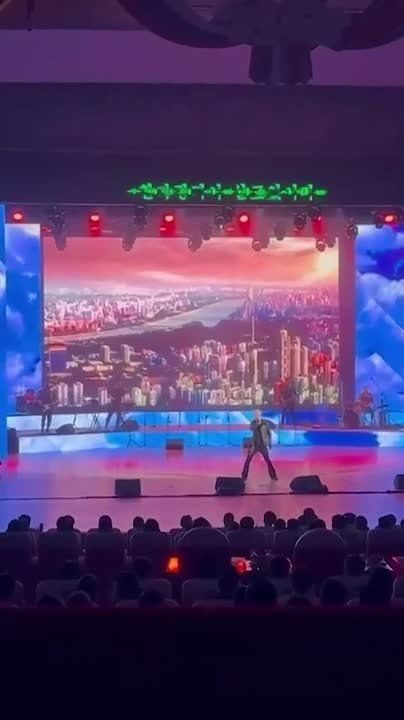 Shaman выступил в Северной Корее с песней «Товарищ Ким Чен Ын»