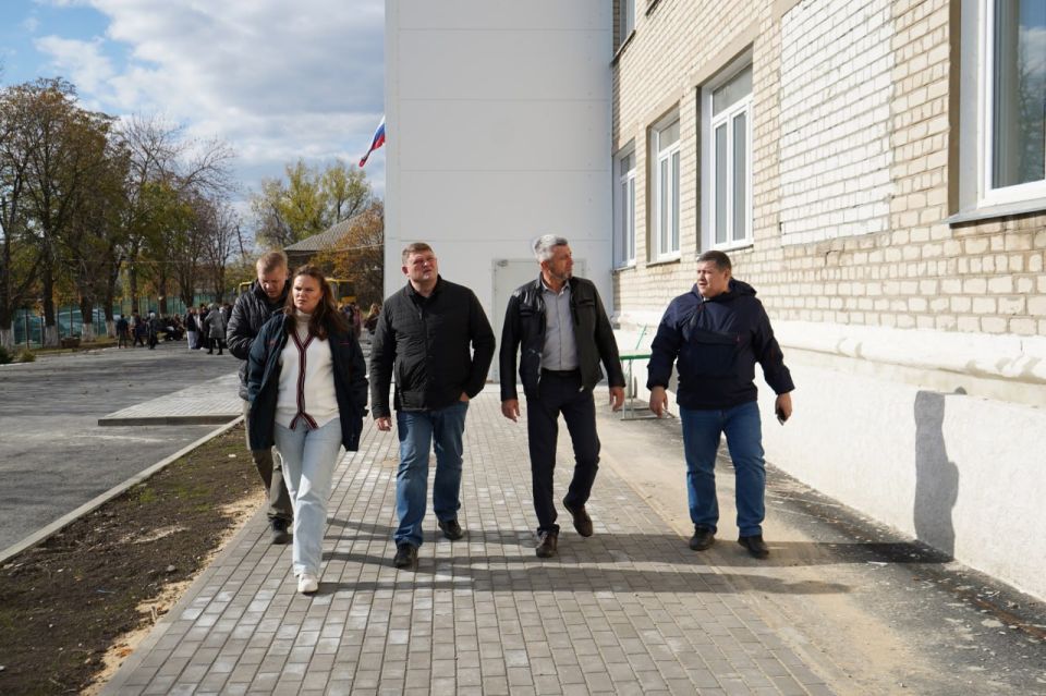 # #.  ,        ,     ()      ,  ...