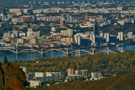 Один человек пострадал при пожаре в эко-паркотеле в Красноярском крае