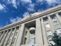 Более 2,5 млрд рублей выделят на работу губернатора и правительства Красноярского края