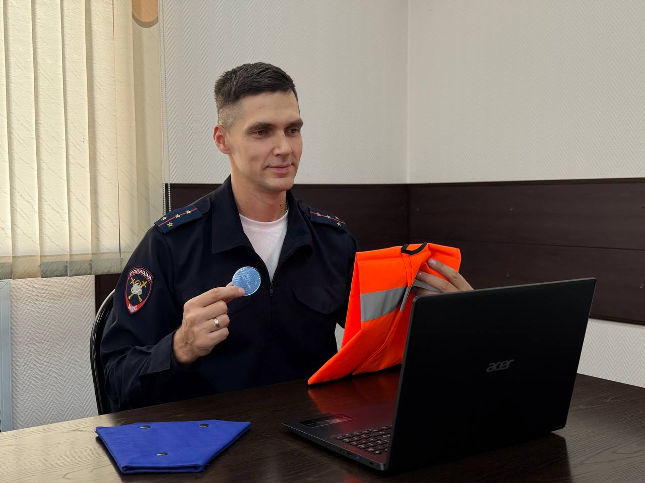 Более 200 школьников находящиеся на домашнем обучении стали участниками онлайн-урока по ПДД