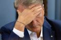 Омраченный вклад: женщина судится за три миллиона рублей с Сбербанком