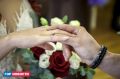 Более 100 пар поженились в Красноярском крае в очередную красивую дату — 25.10.2025
