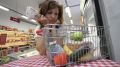 Цены на традиционные новогодние продукты снова растут: что ожидать в праздники?