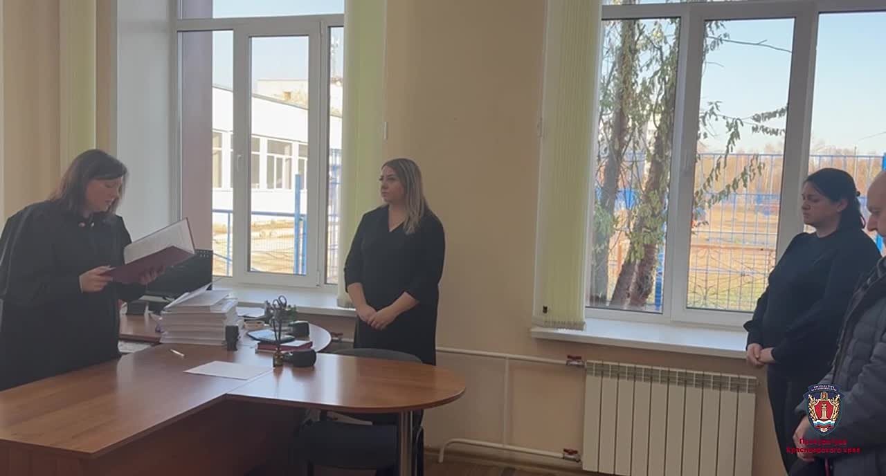 К 3 годам 7 месяцам условного лишения свободы суд приговорил экс-заведующую аптекой в Сосновоборске за незаконную продажу сильнодействующих веществ