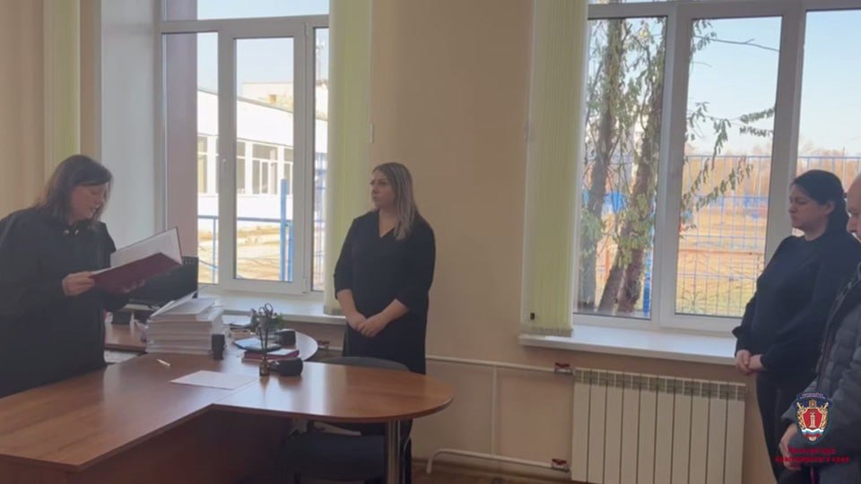 В Сосновоборске экс-заведующую аптекой № 311 осудили за незаконную продажу сильнодействующих веществ