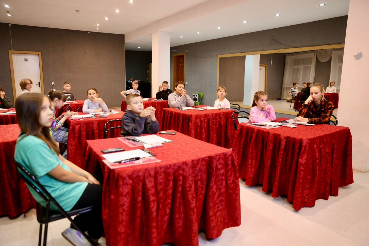 В Красноярске выпустят книгу-комикс «Завод глазами детей»