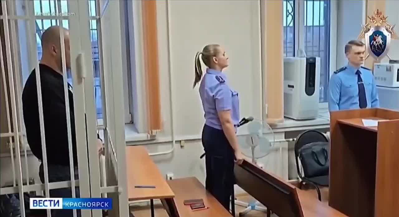 Четверо красноярцев предстанут перед судом за коррупцию при регистрации автомобилей