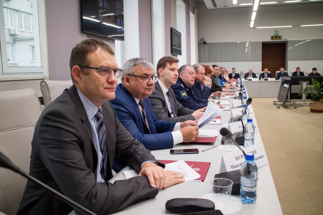 Алексей Додатко призвал коллег усилить депутатский контроль Алексей Додатко призвал коллег усилить депутатский контроль