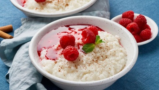 У рисовой каши будет нежная топленая пенка: шеф-повар поделился простым рецептом