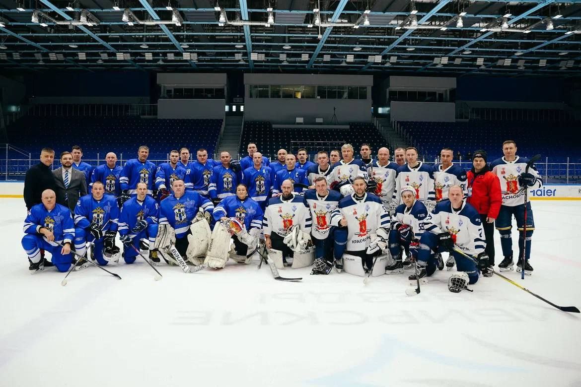 В Новосибирске состоялось торжественное открытие турнира по хоккею с шайбой среди территориальных органов МВД России, правоохранительных и надзорных органов региона В Новосибирске состоялось торжественное открытие турнира по хоккею с шайбой среди территориальных органов МВД России, правоохранительных и надзорных органов региона