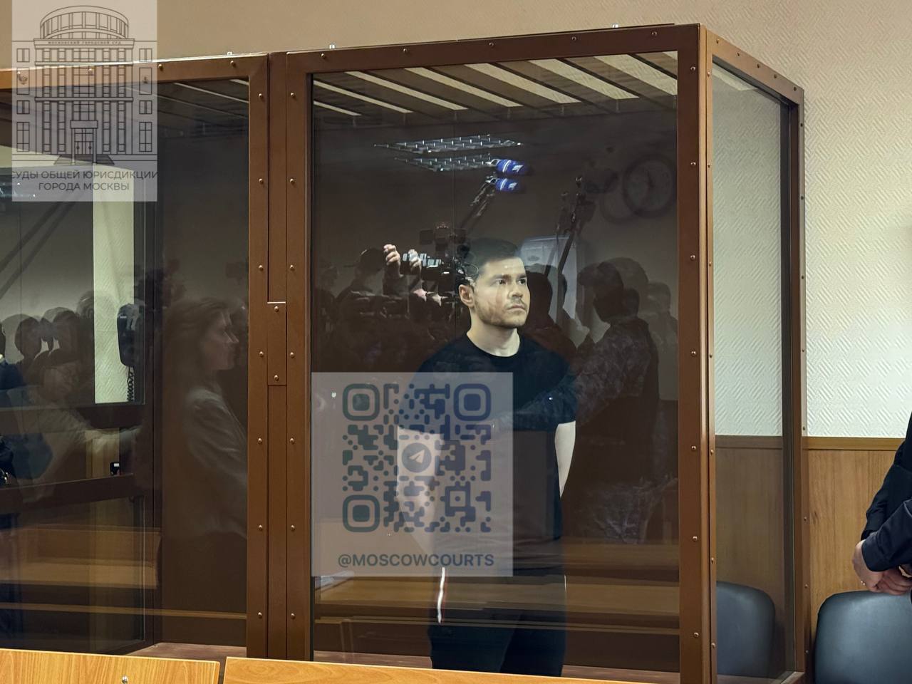 Блогера Аяза Шабутдинова приговорили к 7 годам колонии