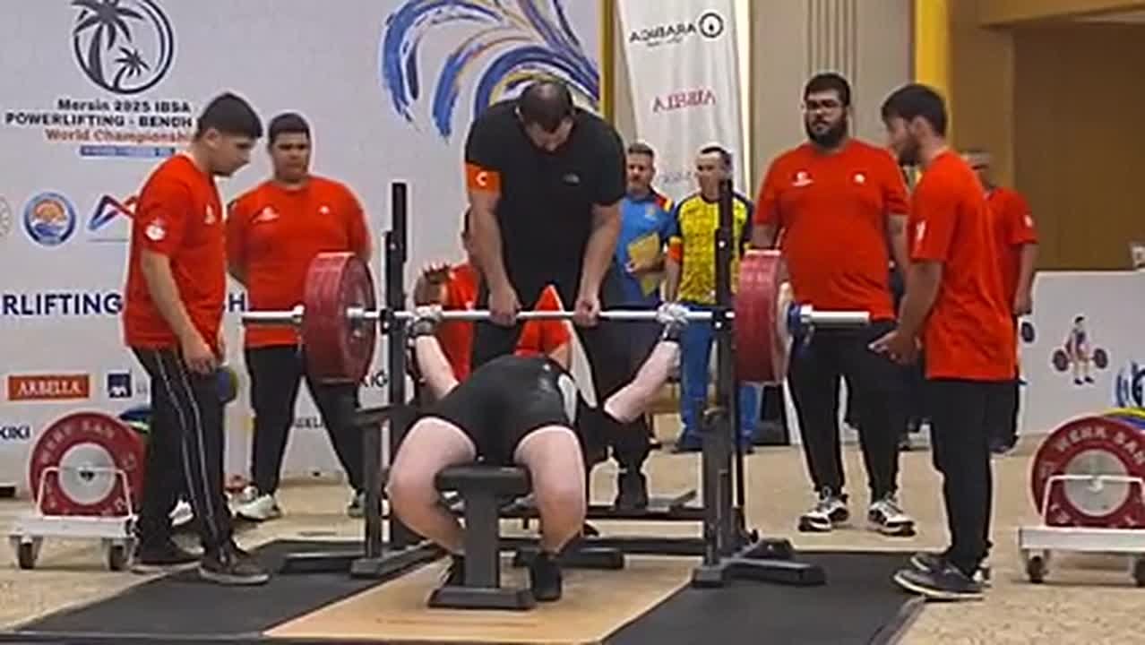 Иван Титов – чемпион мира по пара-пауэрлифтингу