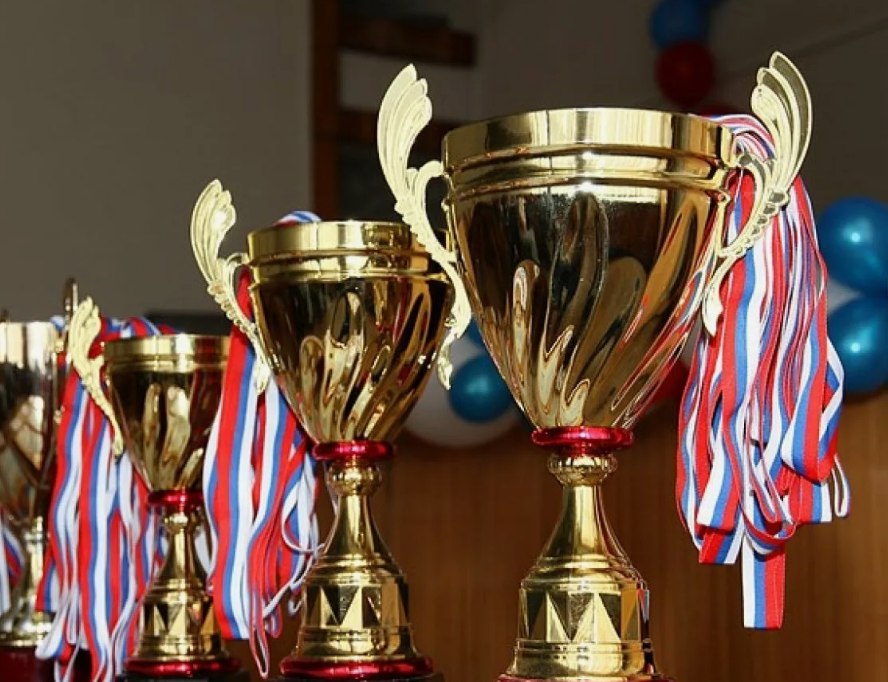 Запускаем очередное голосование среди наших подписчиков!