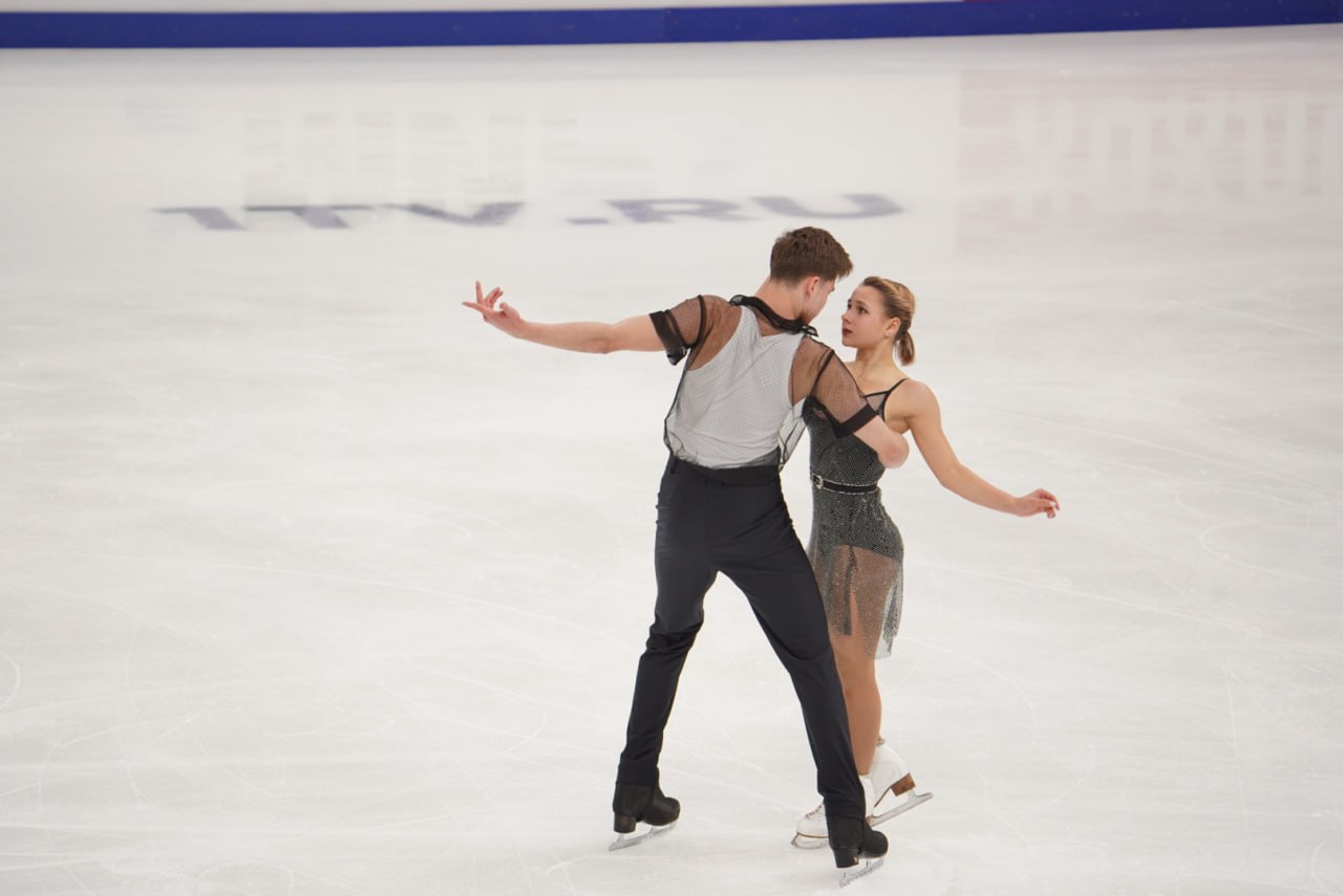 Бойковой и Козловскому не было равных: как прошел первый день Гран-при России по фигурному катанию в Красноярске Бойковой и Козловскому не было равных: как прошел первый день Гран-при России по фигурному катанию в Красноярске