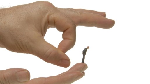 Работодатель и закон: адвокат перечислил причины, по которым могут уволить