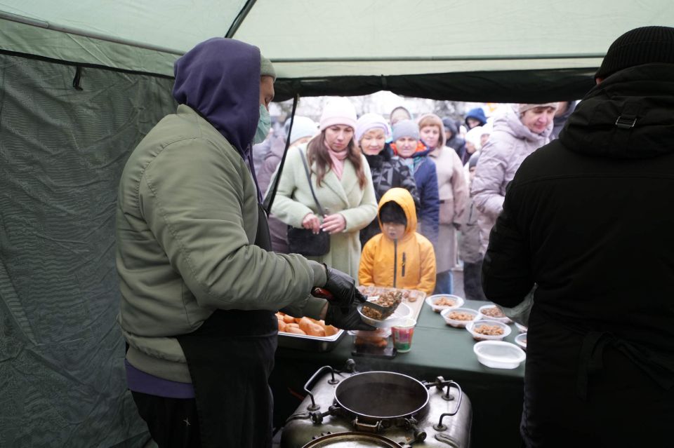 Сегодня красноярцы вместе со всей страной отмечают День народного единства Сегодня красноярцы вместе со всей страной отмечают День народного единства