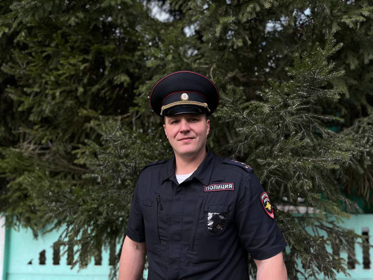Полицейский из Красноярского края Максим Казеко борется за звание «Народный участковый - 2025»