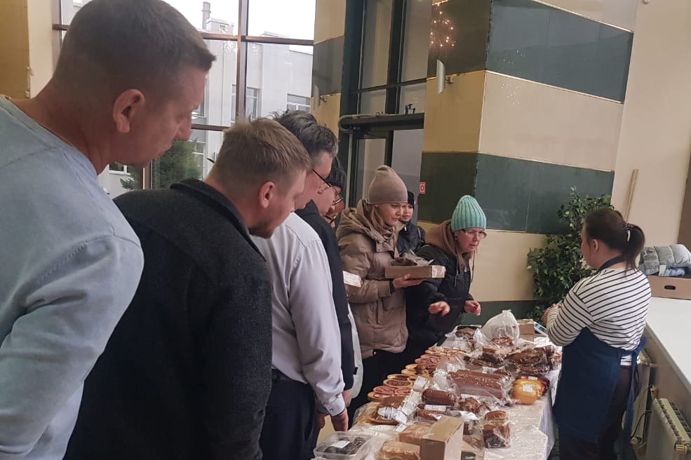 С производственной деятельностью ИК-6 и ИК-22 ознакомились руководители Красноярской железной дороги С производственной деятельностью ИК-6 и ИК-22 ознакомились руководители Красноярской железной дороги