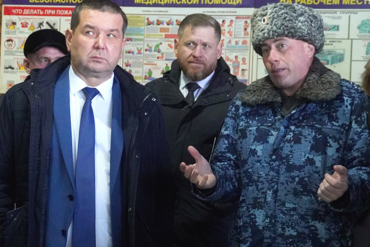 С производственной деятельностью ИК-6 и ИК-22 ознакомились руководители Красноярской железной дороги С производственной деятельностью ИК-6 и ИК-22 ознакомились руководители Красноярской железной дороги