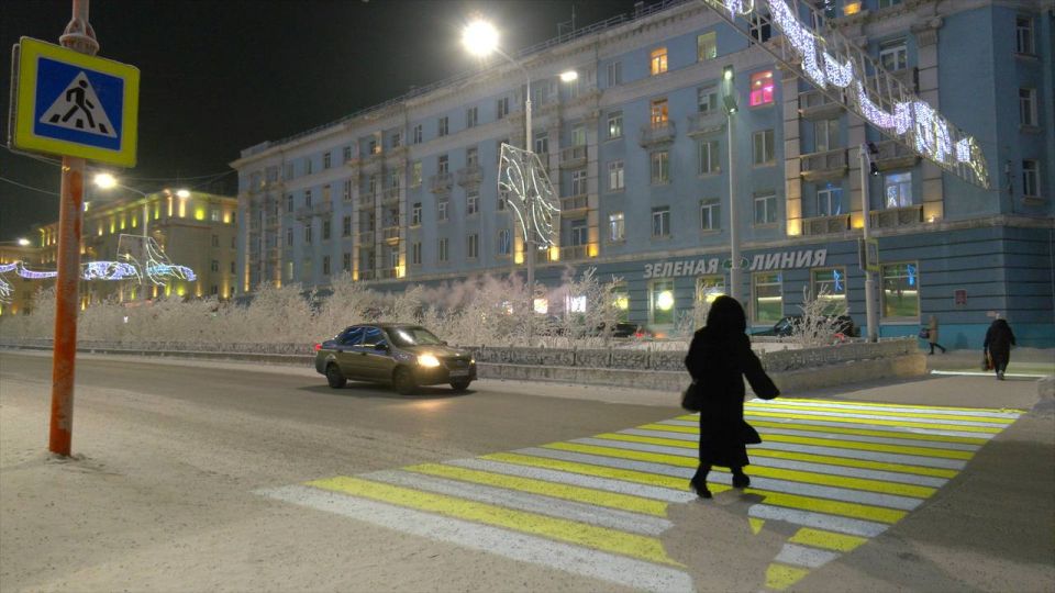  :   3      27   ,       10.       37