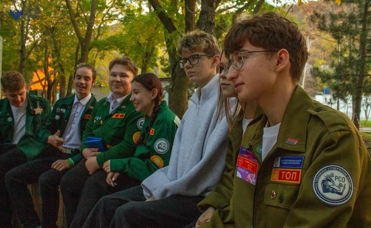 «Труд крут» в «Смене»!. Во Всероссийском детском центре «Смена» продолжается Всероссийская профориентационная смена «Труд крут» для подростков из трудовых отрядов «Труд крут» в «Смене»!. Во Всероссийском детском центре «Смена» продолжается Всероссийская профориентационная смена «Труд крут» для подростков из трудовых отрядов