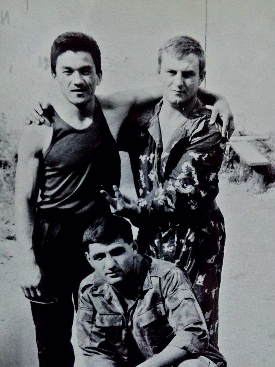 6 ноября 1991 года на территории Южной Сибири, в левобережной части могучего и полноводного Енисея, в крае древних скифских курганов и архитектурно-фортификационных сооружений, в регионе пятиста соленых и пресных кристально...