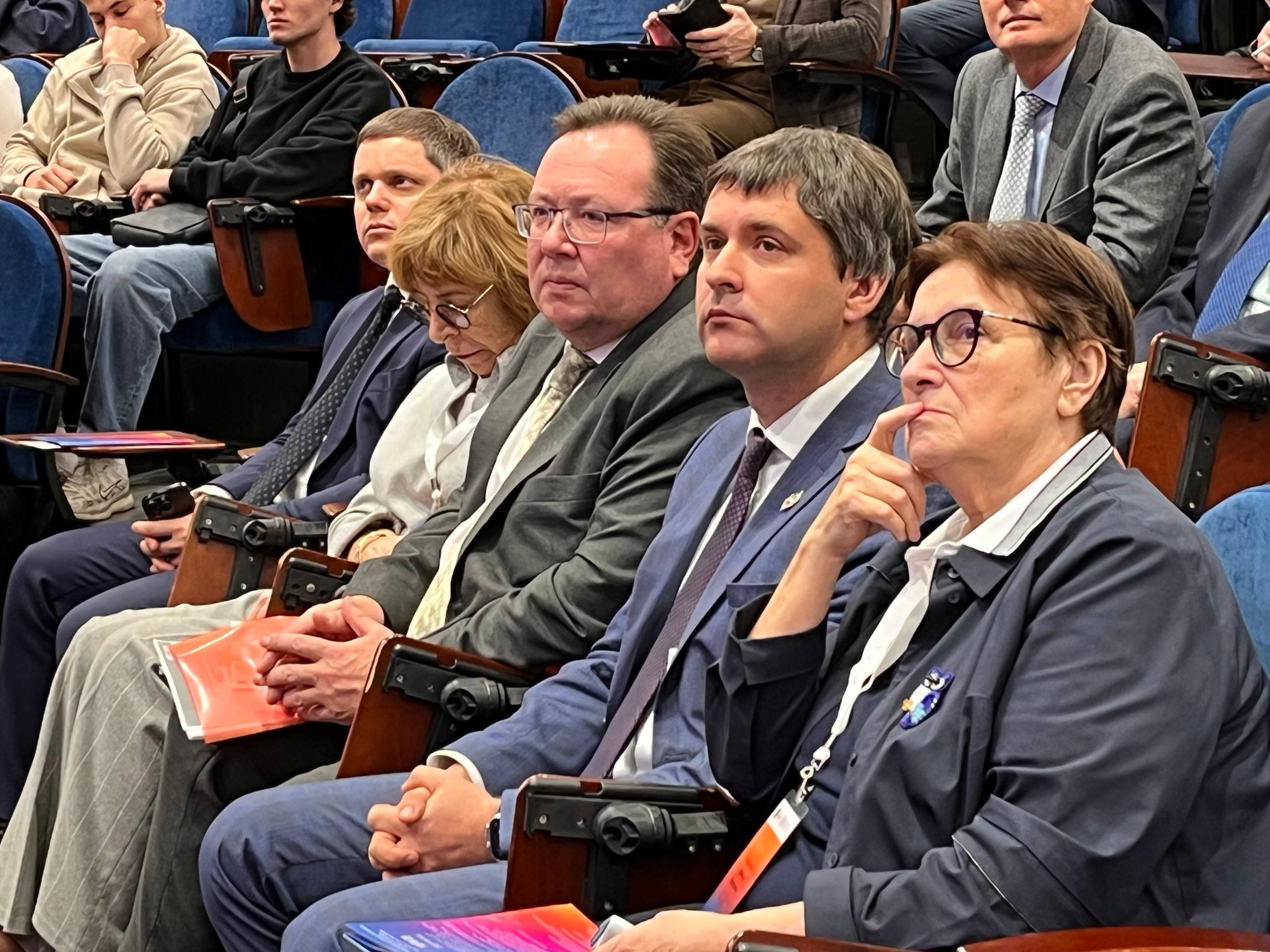 В Сибирском федеральном университете проходит HETS 2025 — V Всероссийский научно-практический форум «Человек. Экономика. Технологии. Социум» В Сибирском федеральном университете проходит HETS 2025 — V Всероссийский научно-практический форум «Человек. Экономика. Технологии. Социум»