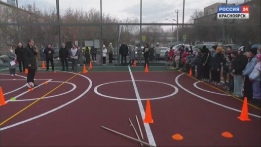 В Красноярске продолжают обустраивать новые спортплощадки