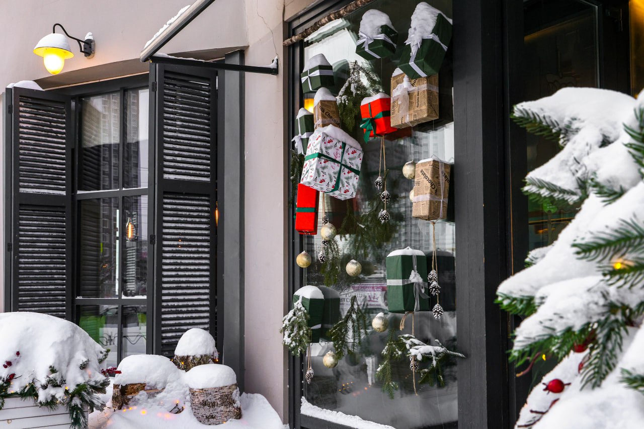 В Красноярске выберут лучшие зимние витрины