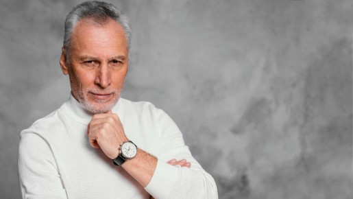 Мужчины старше 55 лет ищут партнершу без долгов: кто они на самом деле?